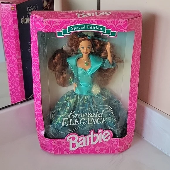 barbie green dress 90s Barbie Fashion Fever Green Dress Sparkle – Sell4Value main image 1